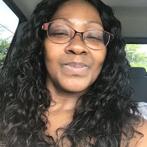 Meet your Posher, Anita